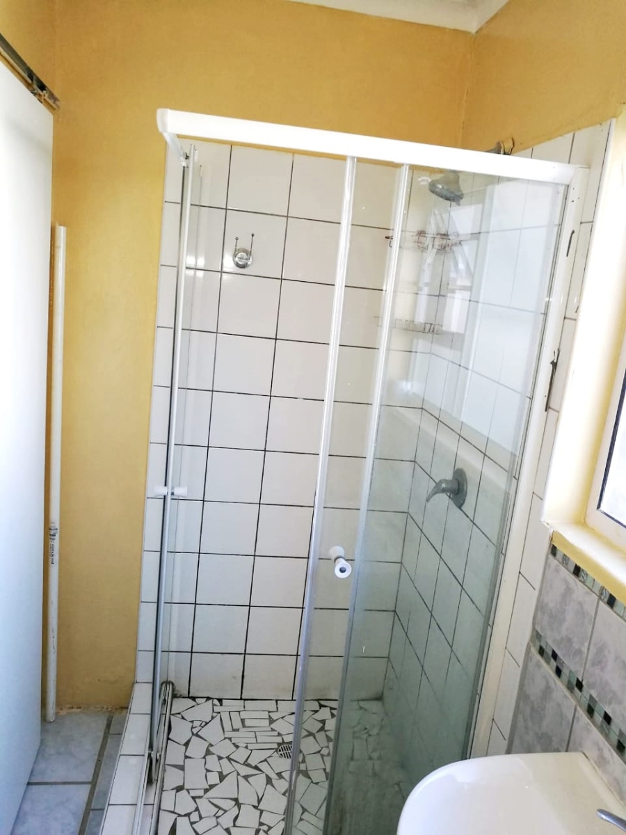 6 Bedroom Property for Sale in Highgate Eastern Cape